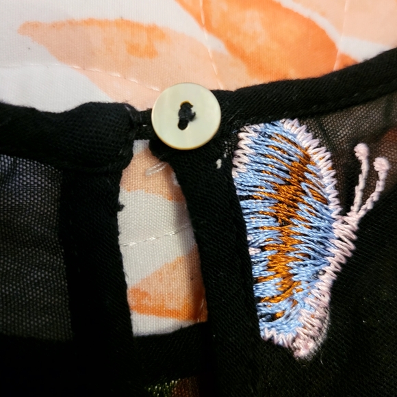 Pebble and Stone Embroidered Women's Shirt / Blouse - Picture 13 of 14